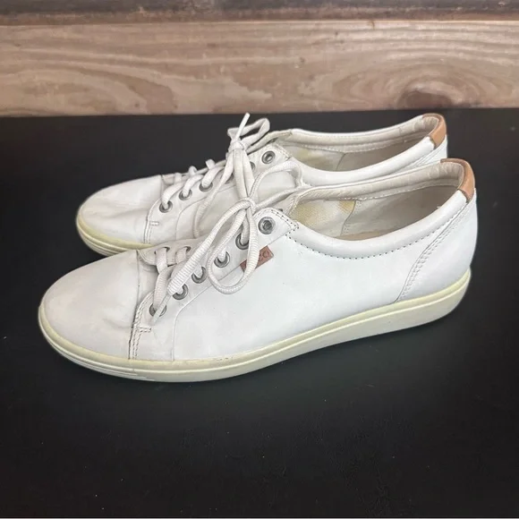 Ecco Womens Soft 7 Sneakers Shoes Cap Toe White Leather Lace Up Size 8 - Picture 2 of 10